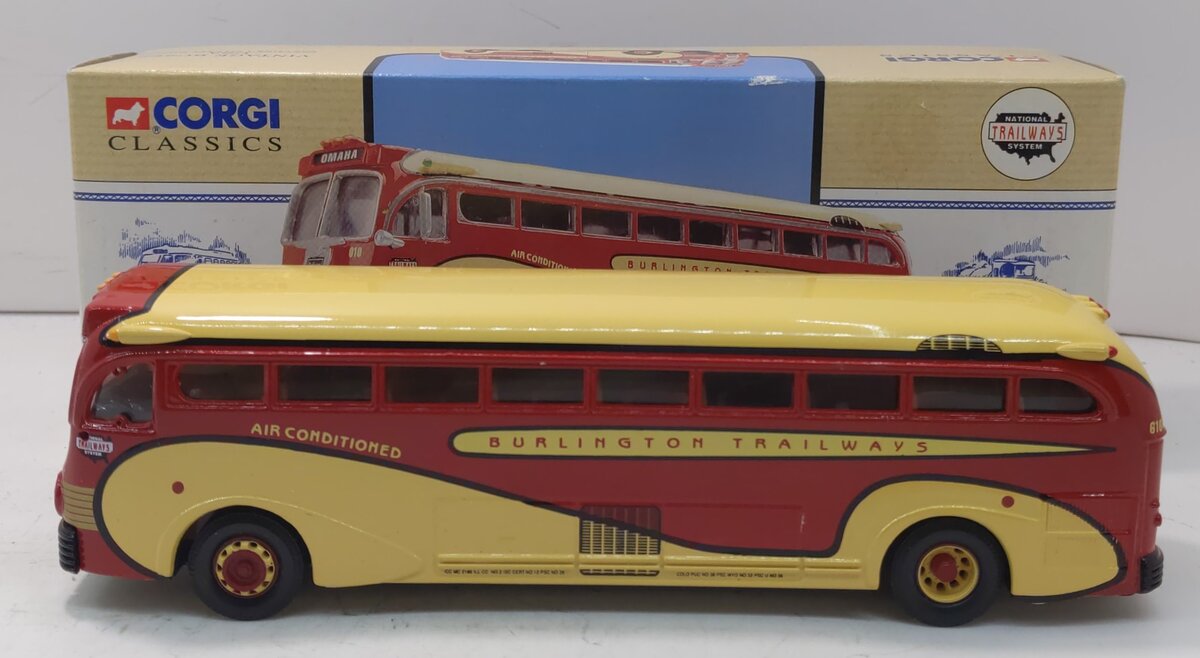 Corgi 98464 1:50 Burlington Trailways Yellow Coach 743 Bus
