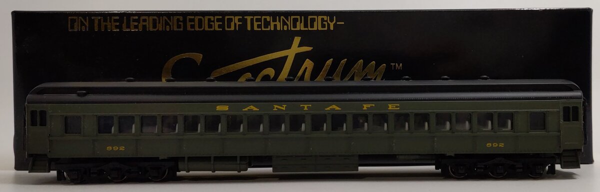 Bachmann 89315 HO Santa Fe Heavyweight Coach #892 MT/Box