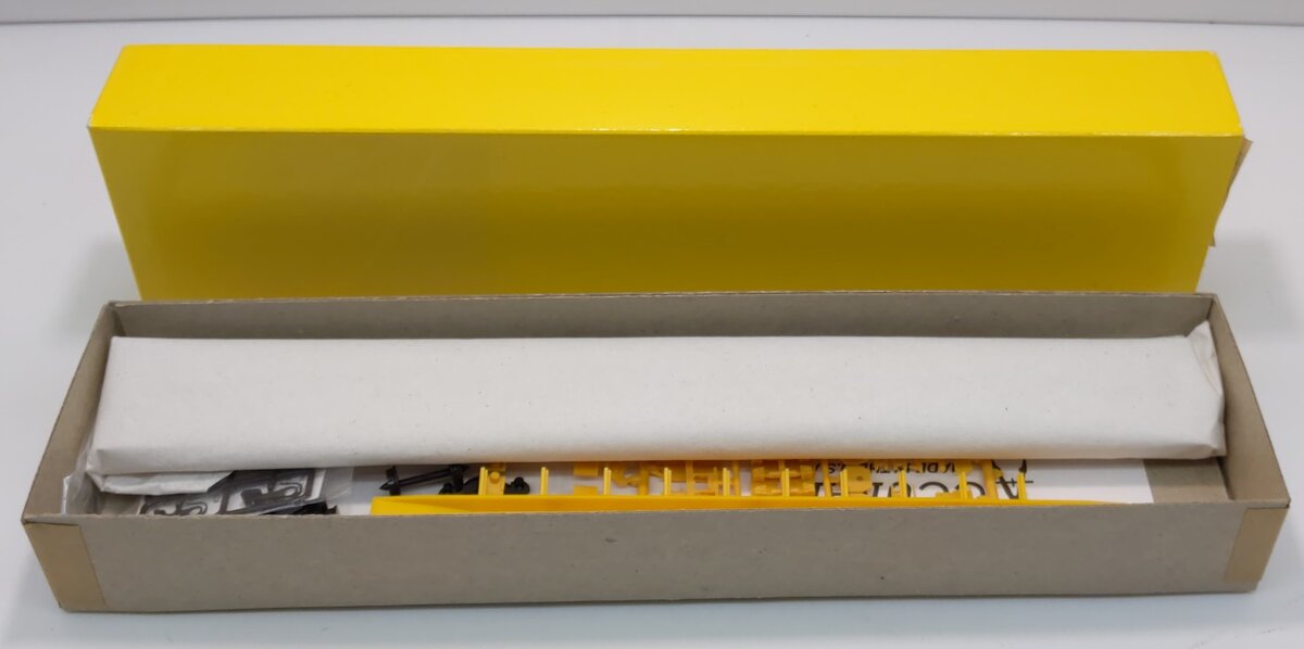Accurail 8907 HO TTWX 89' TOFC Flat Car Kit #971283