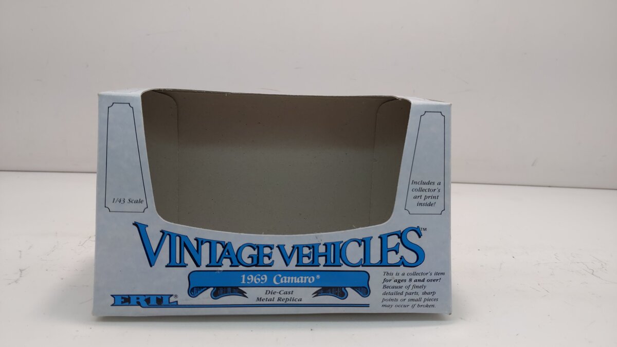 Ertl 2809 Classic Vehicles 1:43 Die Cast Blue w/White Stripes 1969 Camaro LN/Box