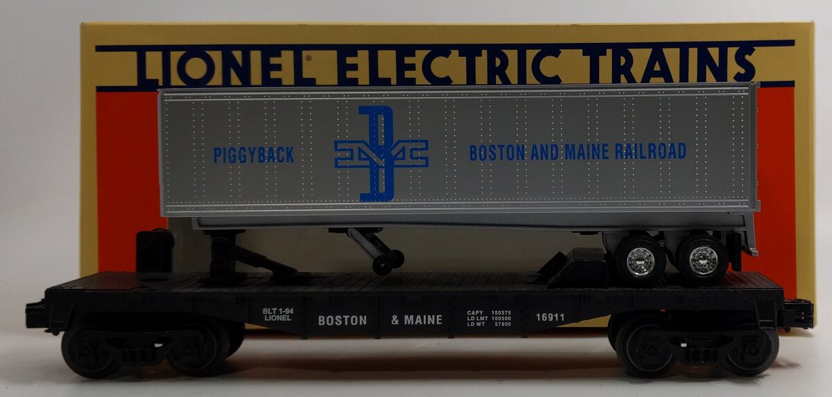 Lionel 6-16911 O Gauge Boston & Maine Flatcar with Piggyback Trailer LN/Box