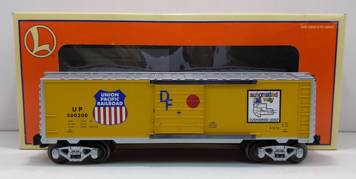 Lionel 6-39209 O Gauge Union Pacific Railroad Boxcar #500200 NIB
