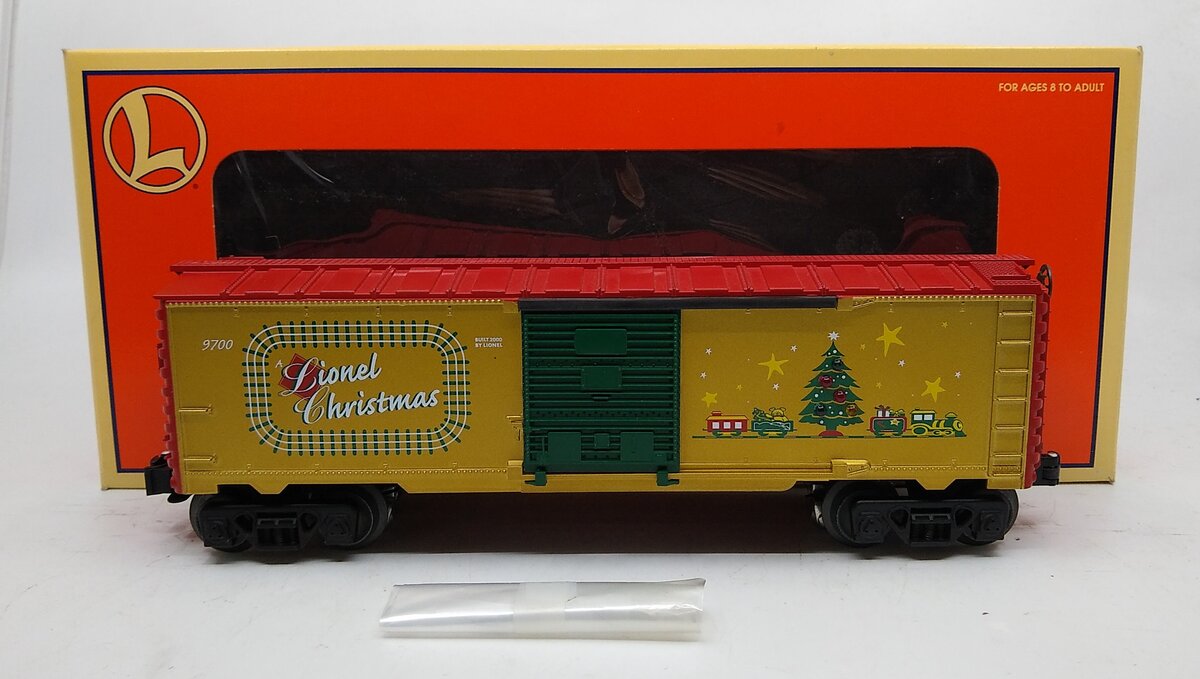 Lionel 6-26706 O Gauge Lighted Christmas Boxcar #9700 LN/Box