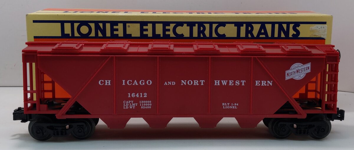 Lionel 6-16412 O Gauge Chicago & North Western 4-Bay Covered Hopper
