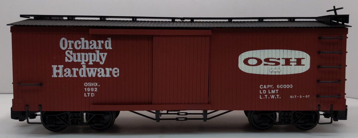 Bachmann 93396 G Scale Orchard Supply Hardware Boxcar LN/Box