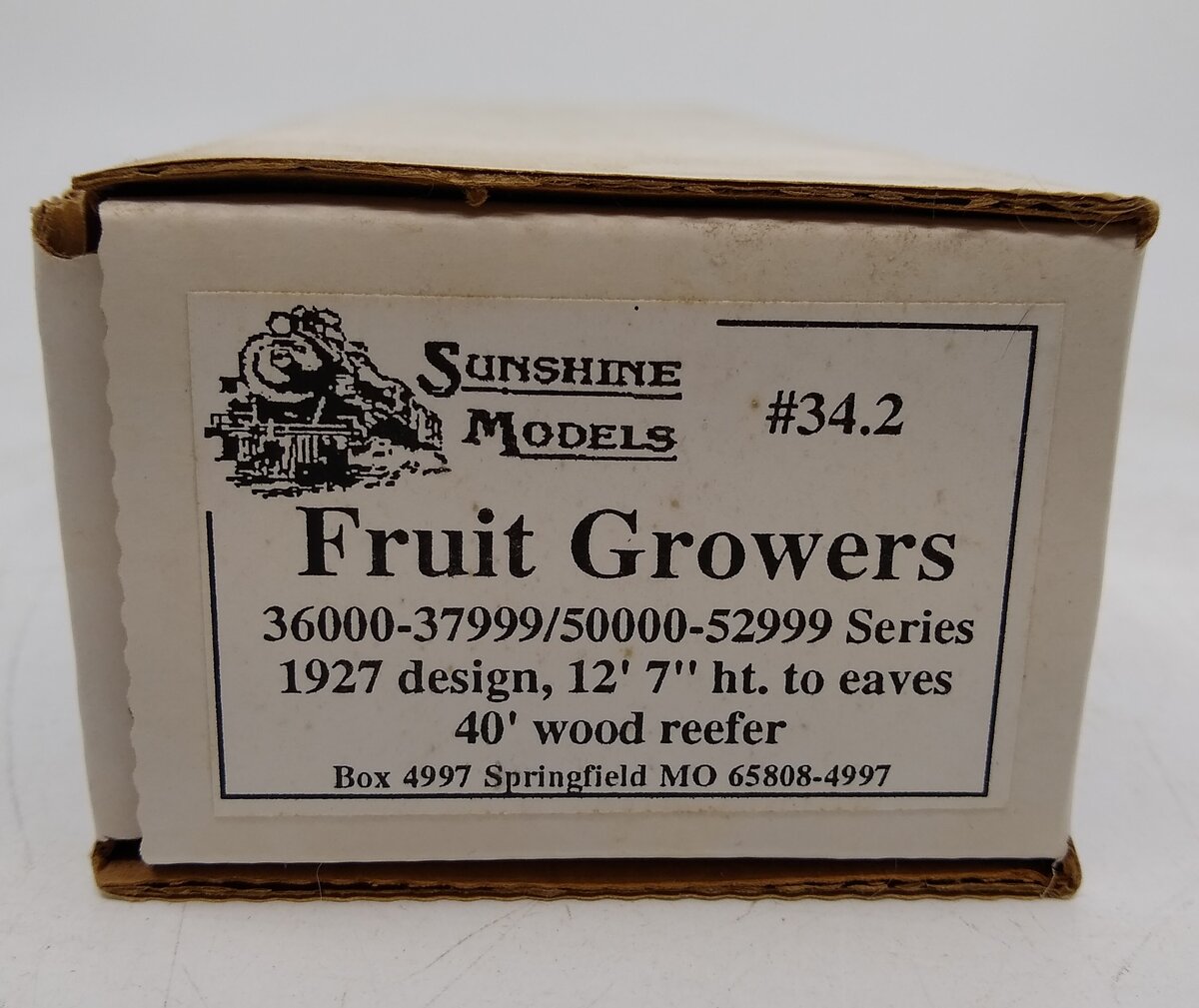 Sunshine Models 34.2 HO Scale Fruit Growers 40' Wood Reefer Kit
