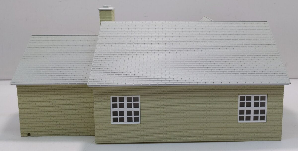 Lionel 6-34122 O Bungalow House w/Garage NIB