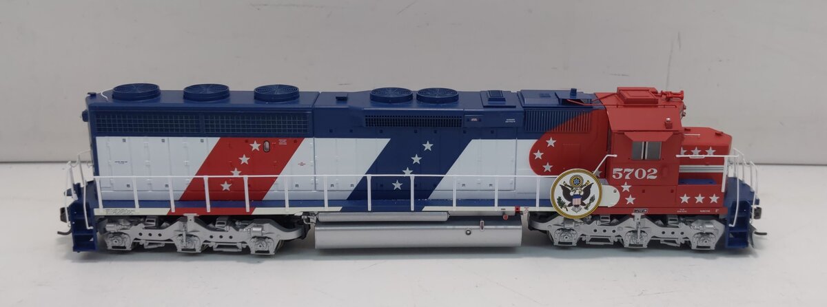 Athearn G67189 HO Scale Santa Fe-Bicentennial SD45-2 Diesel Locomotive #5702 LN/Box