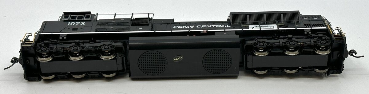 MTH 80-2268-0 HO Penn Central SD70ACe Diesel Locomotive #1073 - DCC Ready