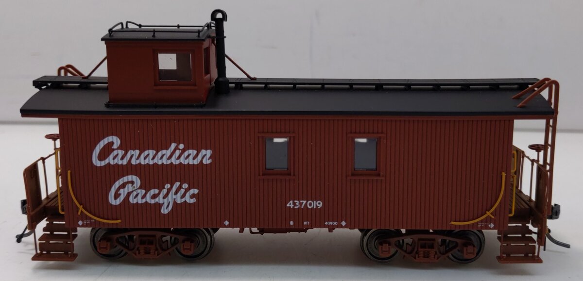 True Line Trains 301173 HO Canadian Pacific Caboose #437019 NIB