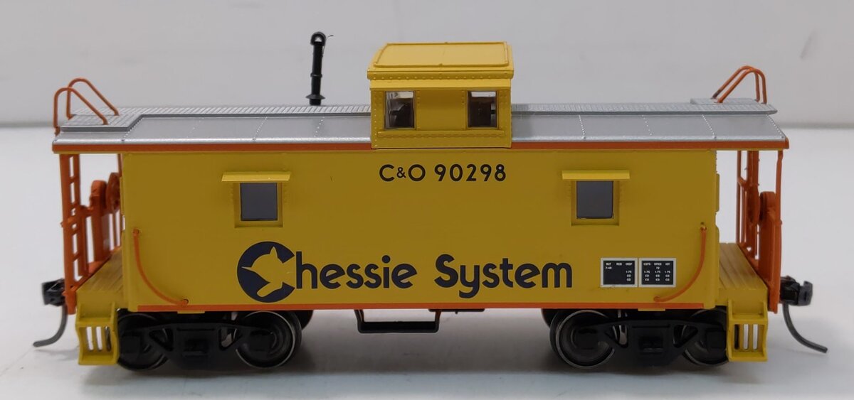 Atlas 20002414 HO Chessie System Trainman C&O Cupola Caboose #90298