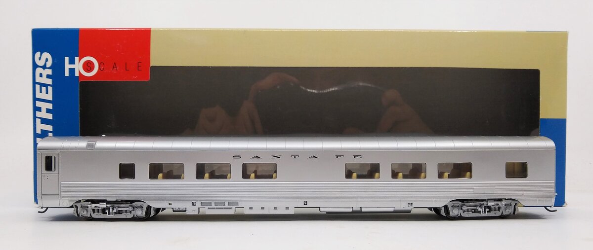 Walthers 932-6762 HO Santa Fe Pullman-Standard 52-Seat Coach LN/Box