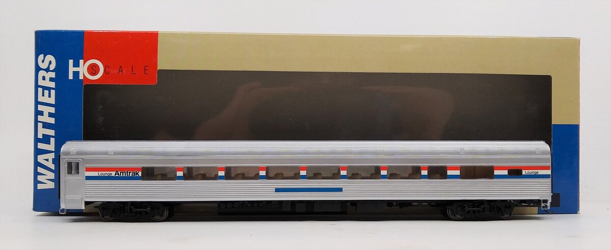 Walthers 932-6423 HO Amtrak Ph 3 85' Budd Lounge LN/Box