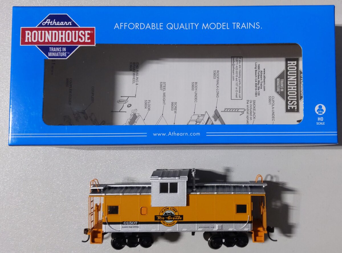 Roundhouse 87937 HO Scale Denver & Rio Grande Western Wide Vision Caboose #1507 LN/Box
