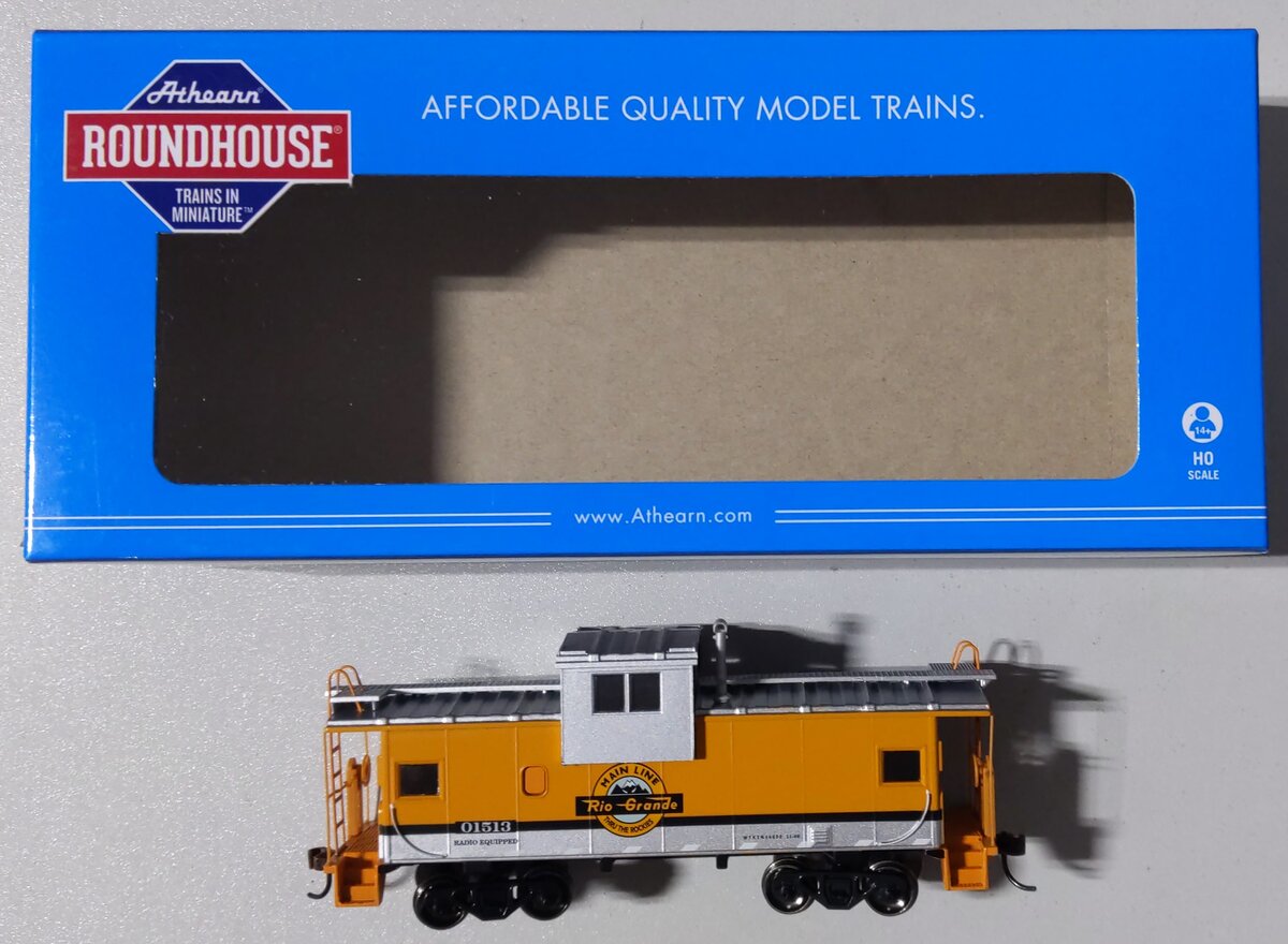Roundhouse 87939 HO Denver & Rio Grande Western Wide Vision Caboose #01513 LN/Box