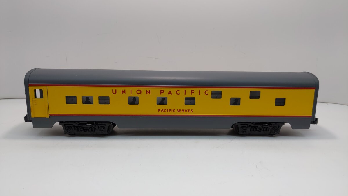 Lionel 6-19152 O Union Pacific "Pacific Waves" Duplex Roomette Car LN/Box