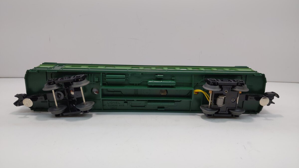 Lionel 6-19001 O Gauge Southern Crescent Limited Dining Car #19001 LN/Box