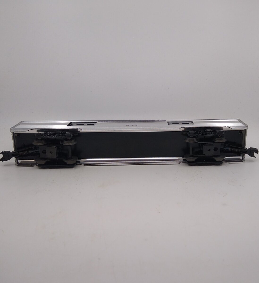 Lionel 6-29127 O Gauge Atlantic Coast Line Aluminum Baggage Car #152 LN/Box