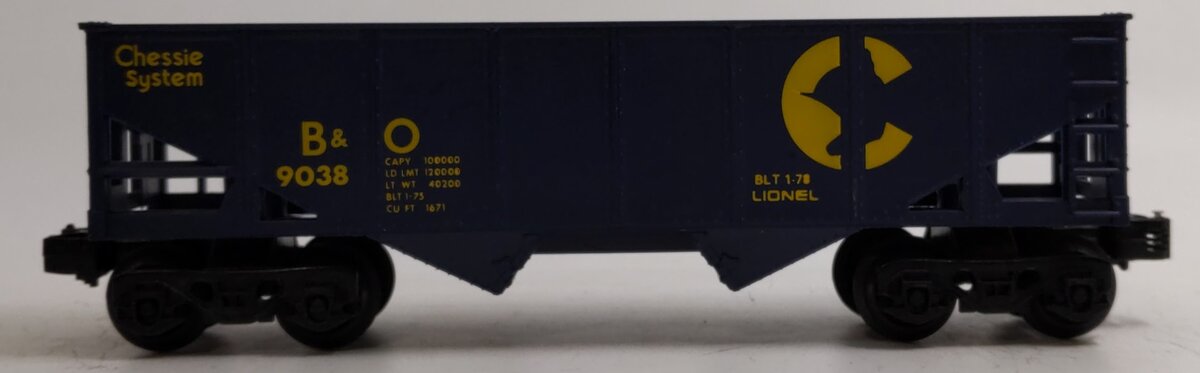 Lionel 6-9038 O Gauge Chessie Short 2-Bay Hopper Car #9038 NIB