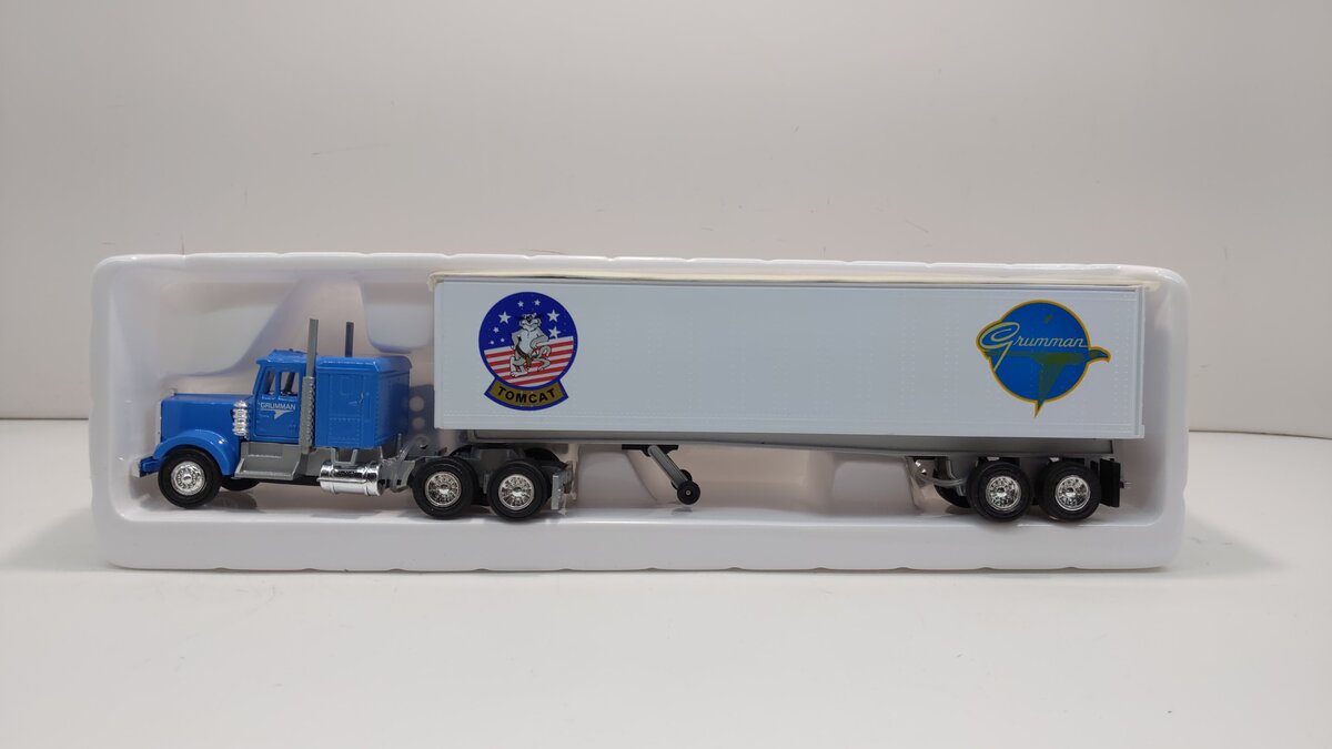 Lionel 6-52144 NLOE Grumman '98 Tractor & Trailer LN/Box