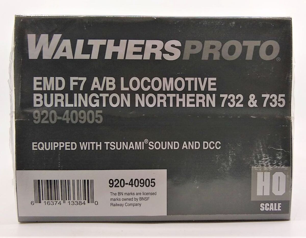 Walthers 920-40905 HO BN EMD F7A-B Set with Tsunami® Sound & DCC #732, 735