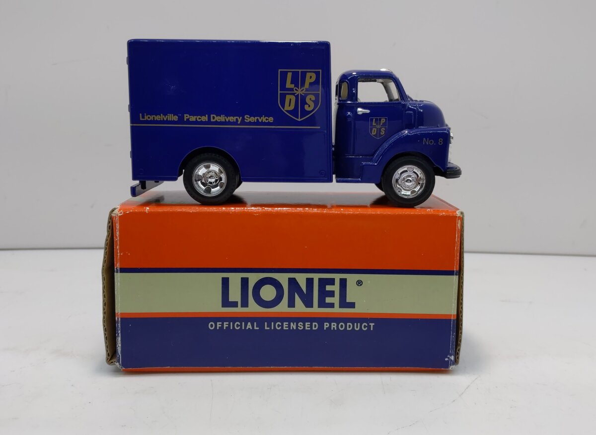 Ertl 383500 1:43 Lionelville 1950 Chevrolet Parcel Delivery Truck No. 8 EX/Box