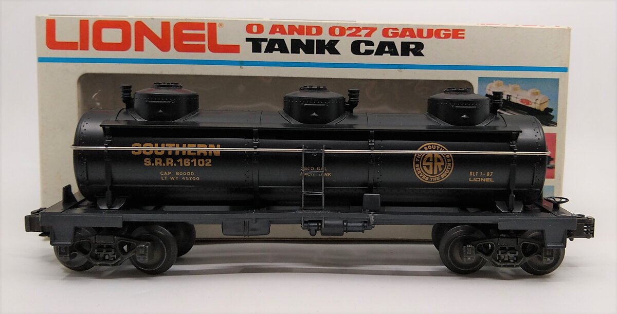 Lionel 6-16102 O Gauge Southern Triple Dome Tank Car LN/Box