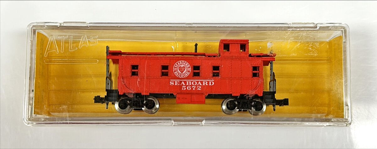Atlas 3586 N Seaboard Air Line Caboose #5672 LN/Box