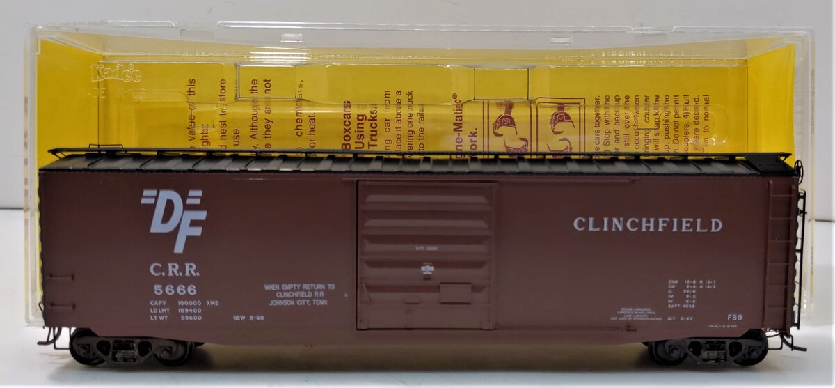 Kadee 6111 HO Clinchfield 50' PS-1 Boxcar with Scale Coupler #5666