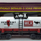 MTH 20-96067 O Gauge Vermont Milk 8000 Gallon Tank Car #19052 LN/Box