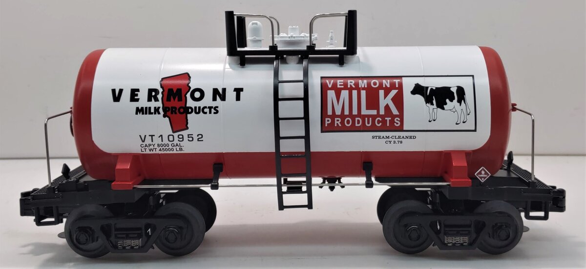 MTH 20-96067 O Gauge Vermont Milk 8000 Gallon Tank Car #19052 LN/Box