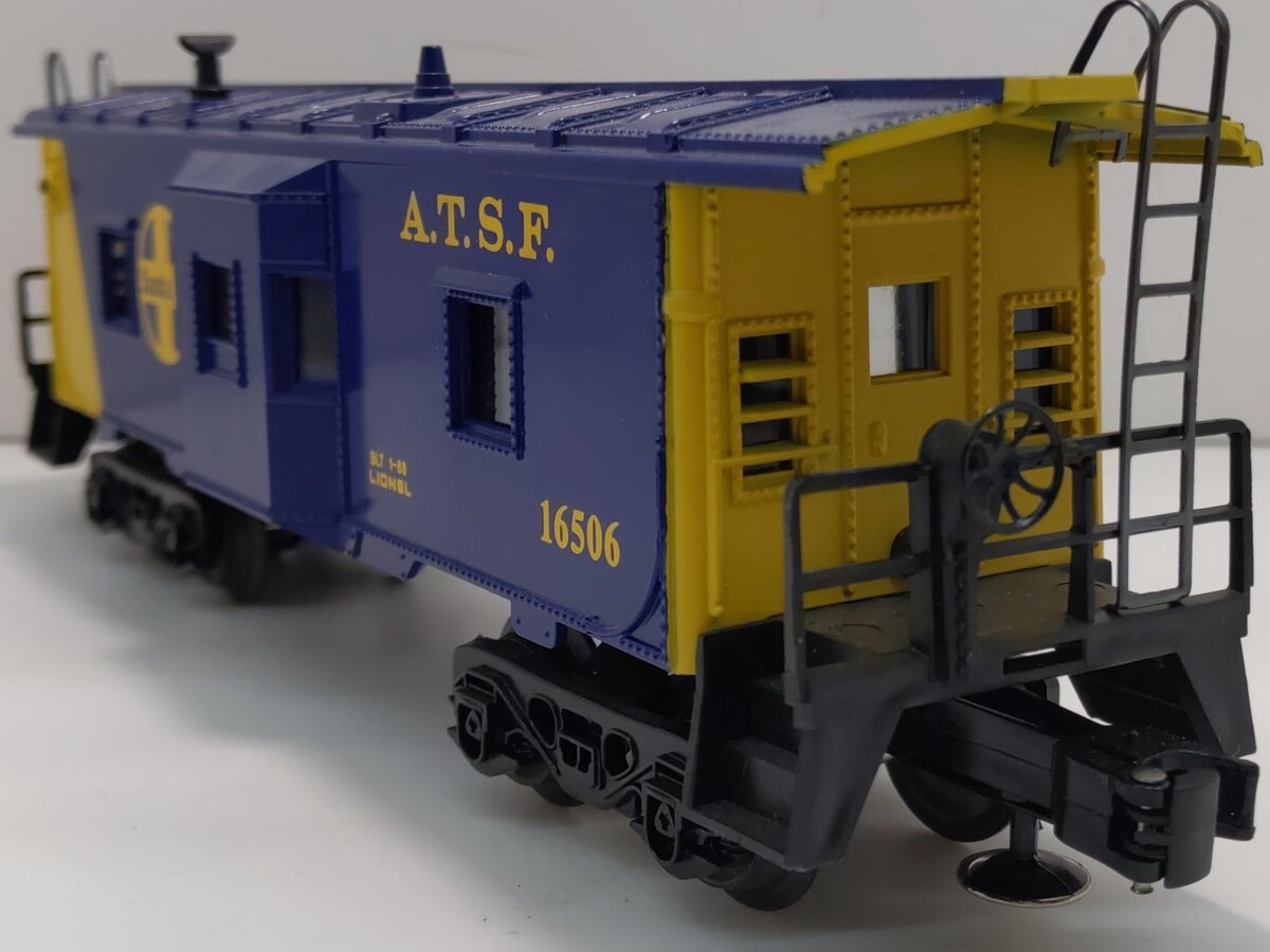 Lionel 6-16506 O Gauge Santa Fe Bay Window Caboose LN/Box