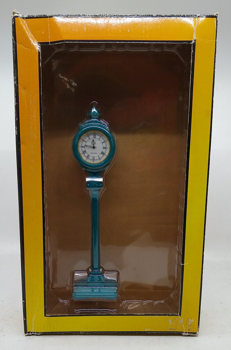 MTH 30-1072 O Gauge Operating Street Clock LN/Box