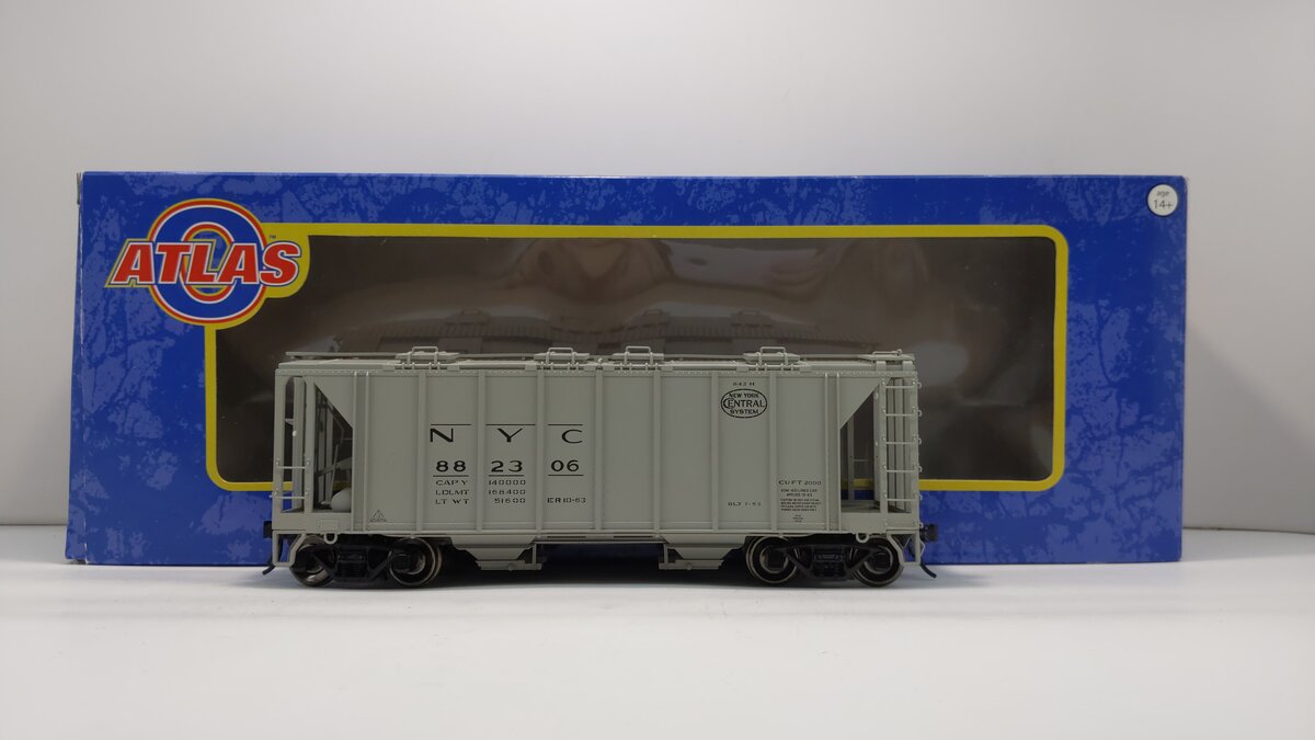 Atlas 9398-2 O New York Central 70-Ton Covered Hopper #882306 (2-Rail) NIB