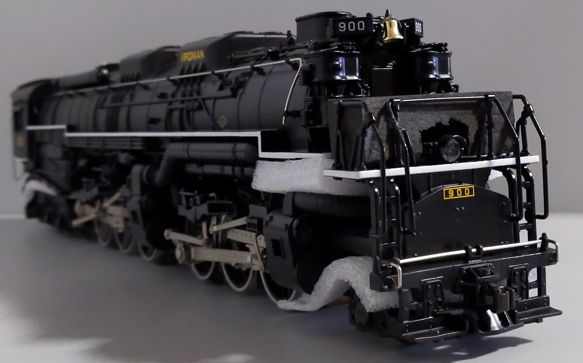Lionel 6-28028 O Virginian 2-6-6-6 Allegheny Steam Locomotive & Tender #900 MT/Box