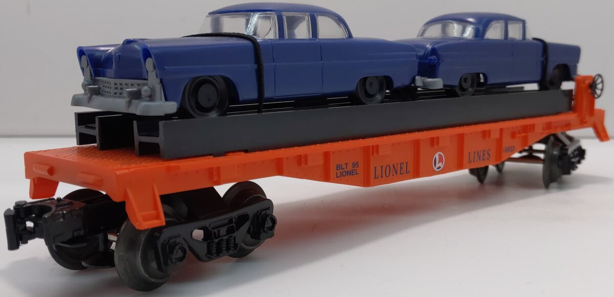 Lionel 6-16933 O Gauge Lionel Lines Flatcar with 2 Blue Automobiles LN/Box