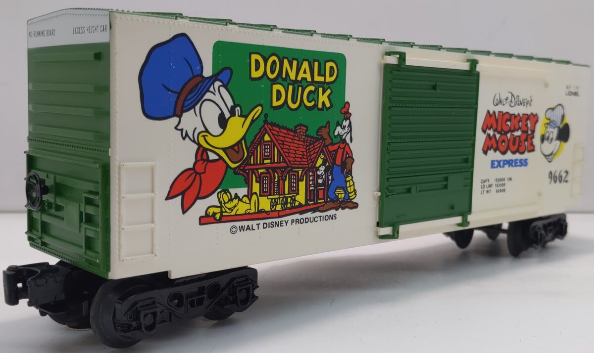 Lionel 6-9662 O Gauge Donald Duck Hi-Cube Boxcar NIB