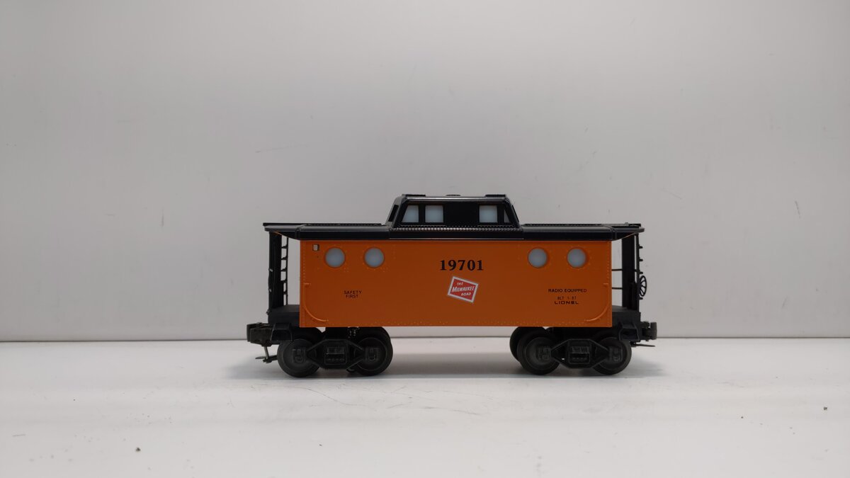 Lionel 6-19701 O Gauge Milwaukee Road N5C Porthole Caboose #19701 EX/Box