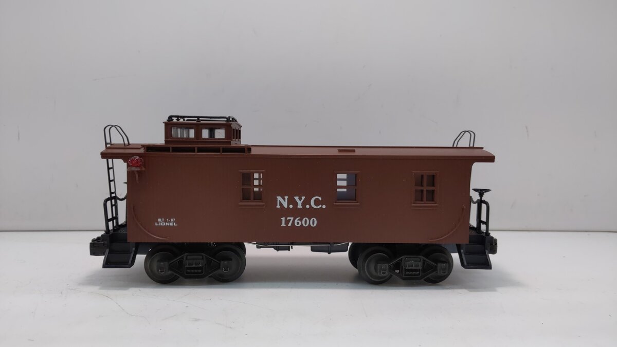 Lionel 6-17600 O Gauge New York Central Woodside Illuminated Caboose #17600 LN/Box