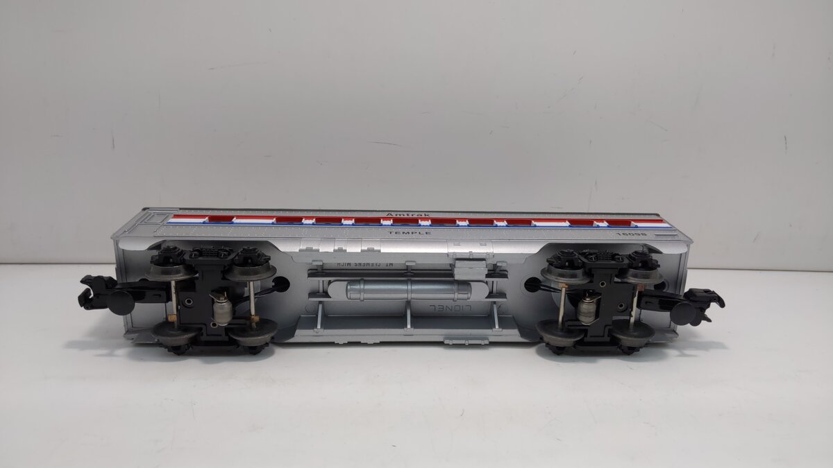 Lionel 6-15100 O Gauge Amtrak "Danbury" Illuminated Passenger Car LN/Box