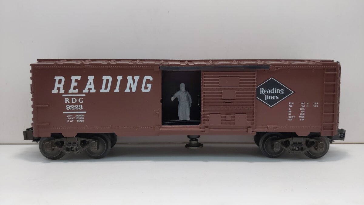 Lionel 6-9223 O Gauge Reading Operating Boxcar LN/Box