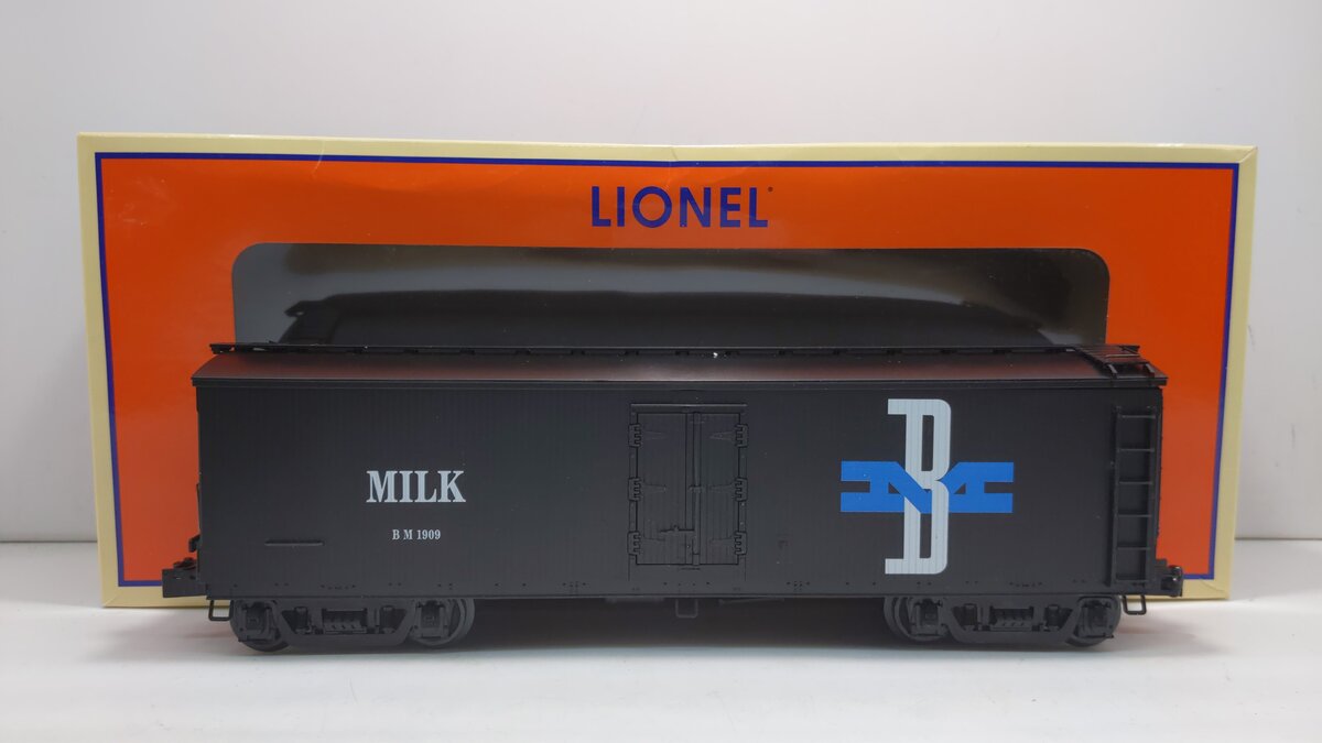 Lionel 6-29985 O Boston & Maine Milk Car #1909 LN/Box