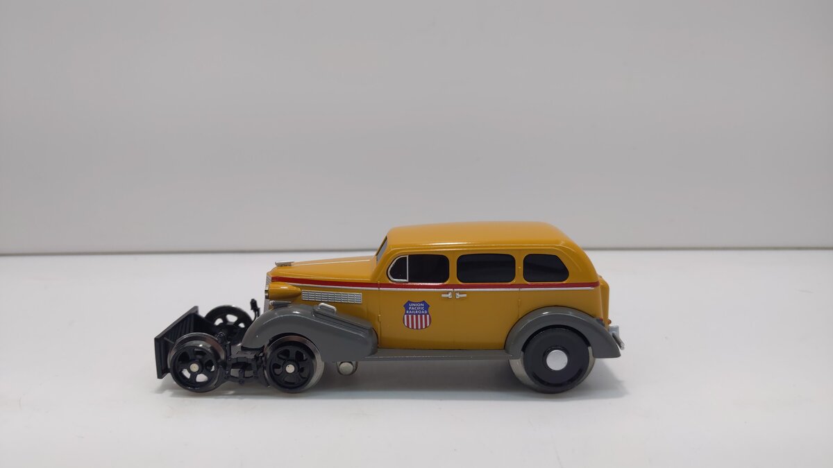 Lionel 6-28475 O Gauge Union Pacific Early Era Inspection Vehicle