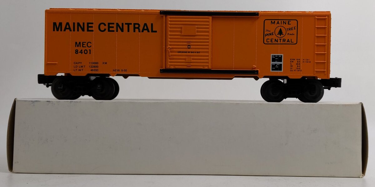 KMT 42 O Gauge Maine Central Boxcar #8401 LN