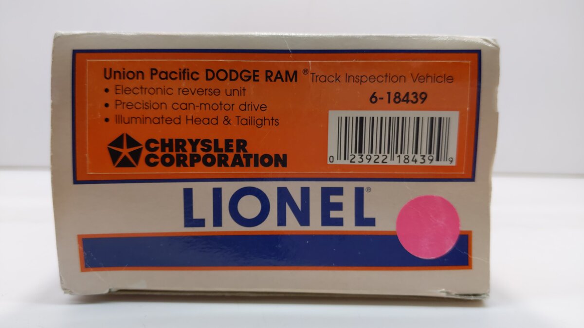 Lionel 6-18439 O Gauge Union Pacific Dodge Ram Track Inspection Vehicle LN/Box