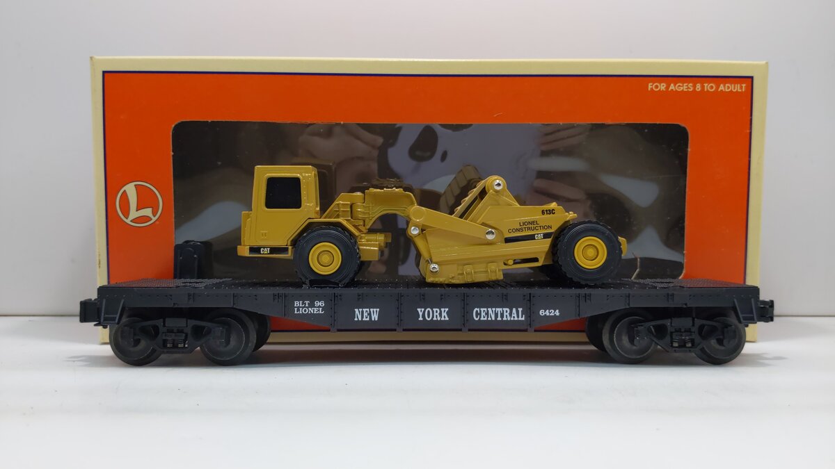 Lionel 6-16954 O Gauge New York Central Flatcar with ERTL Scraper #6424 LN/Box