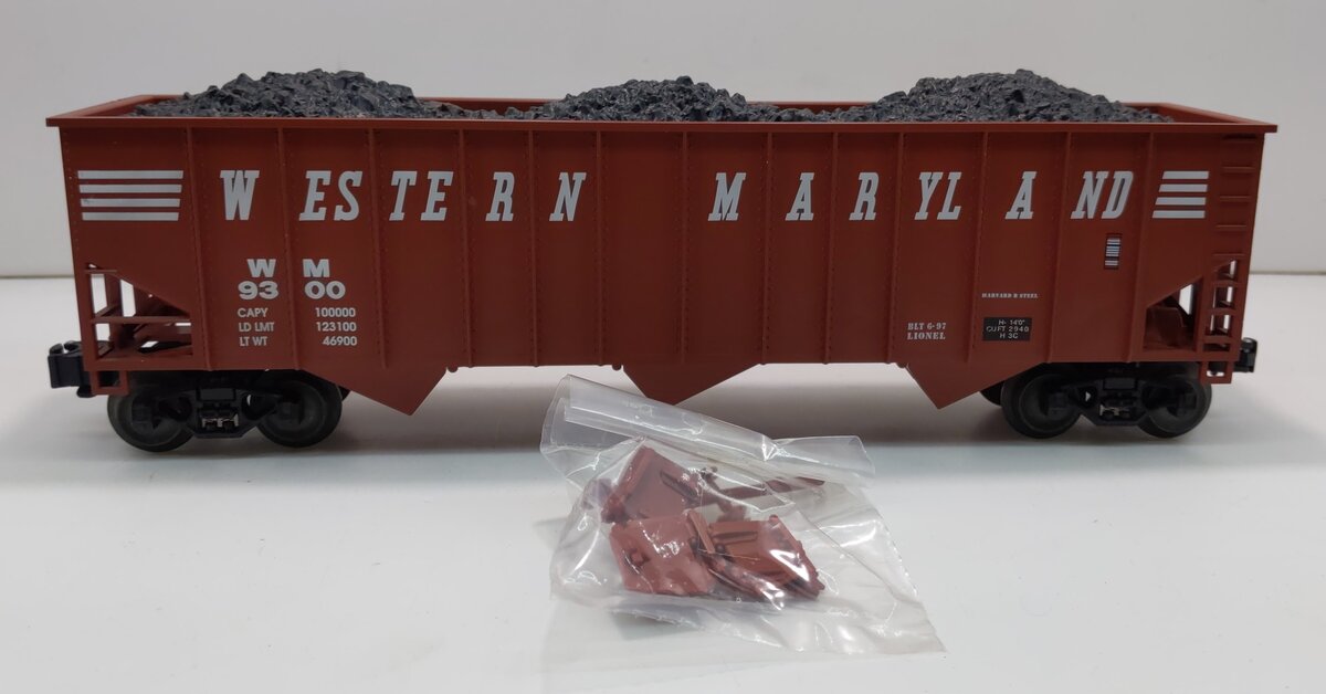 Lionel 6-17129 O Gauge Western Maryland 3-Bay Hopper Car w/Coal Load #9300 LN/Box