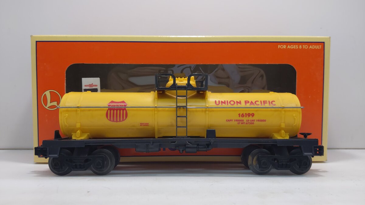 Lionel 6-16199 O Gauge Union Pacific Single Dome Tank Car NIB