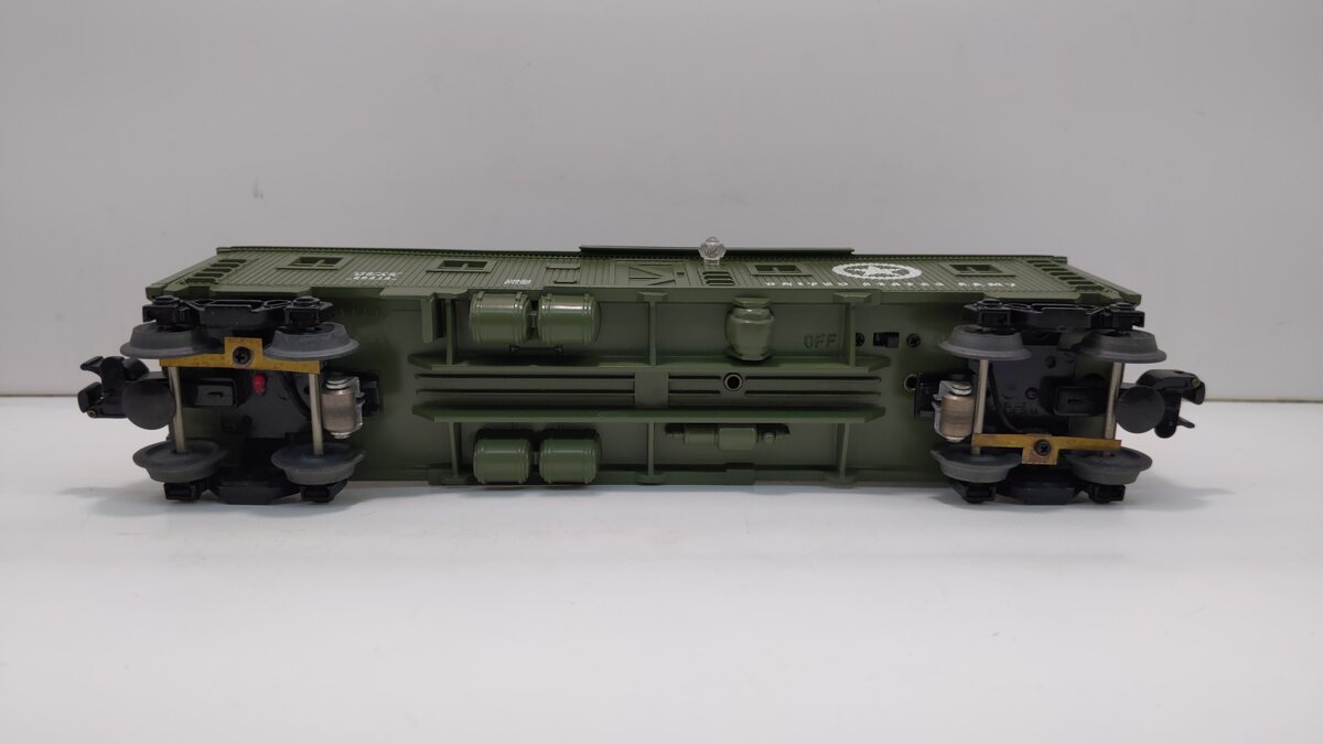 Lionel 6-19678 O Gauge Army Smoking Bunk Car #26414 LN/Box