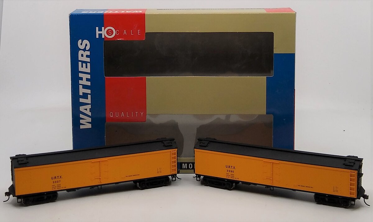 Walthers 932-25486 HO URTX 50' GACX Wood Express Reefer (Set of 2) LN/Box